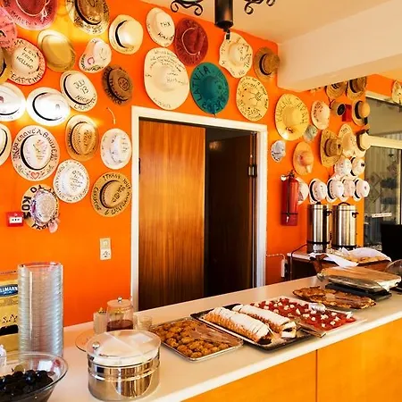 Laura فندق لامبي