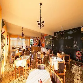 Hotel Laura