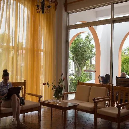 Laura Hotel Lambi (Kos)