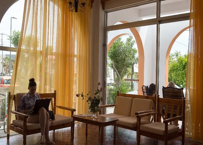 Laura Hotel Lambi (Kos)