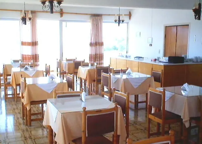 Laura 2* Lambi (Kos)