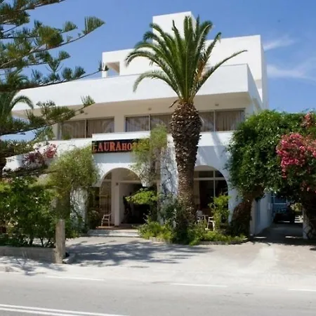 Laura Hotel 2*